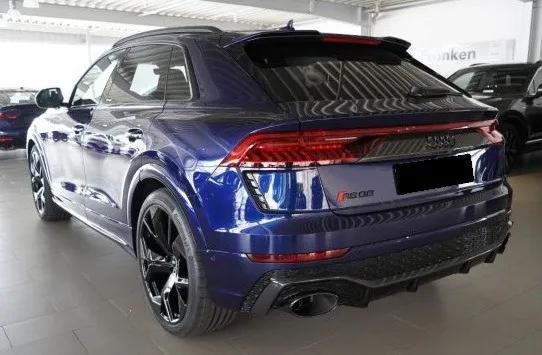 Audi RSQ8 Quattro =Carbon Styling Package= Panorama Гаранция Image 3